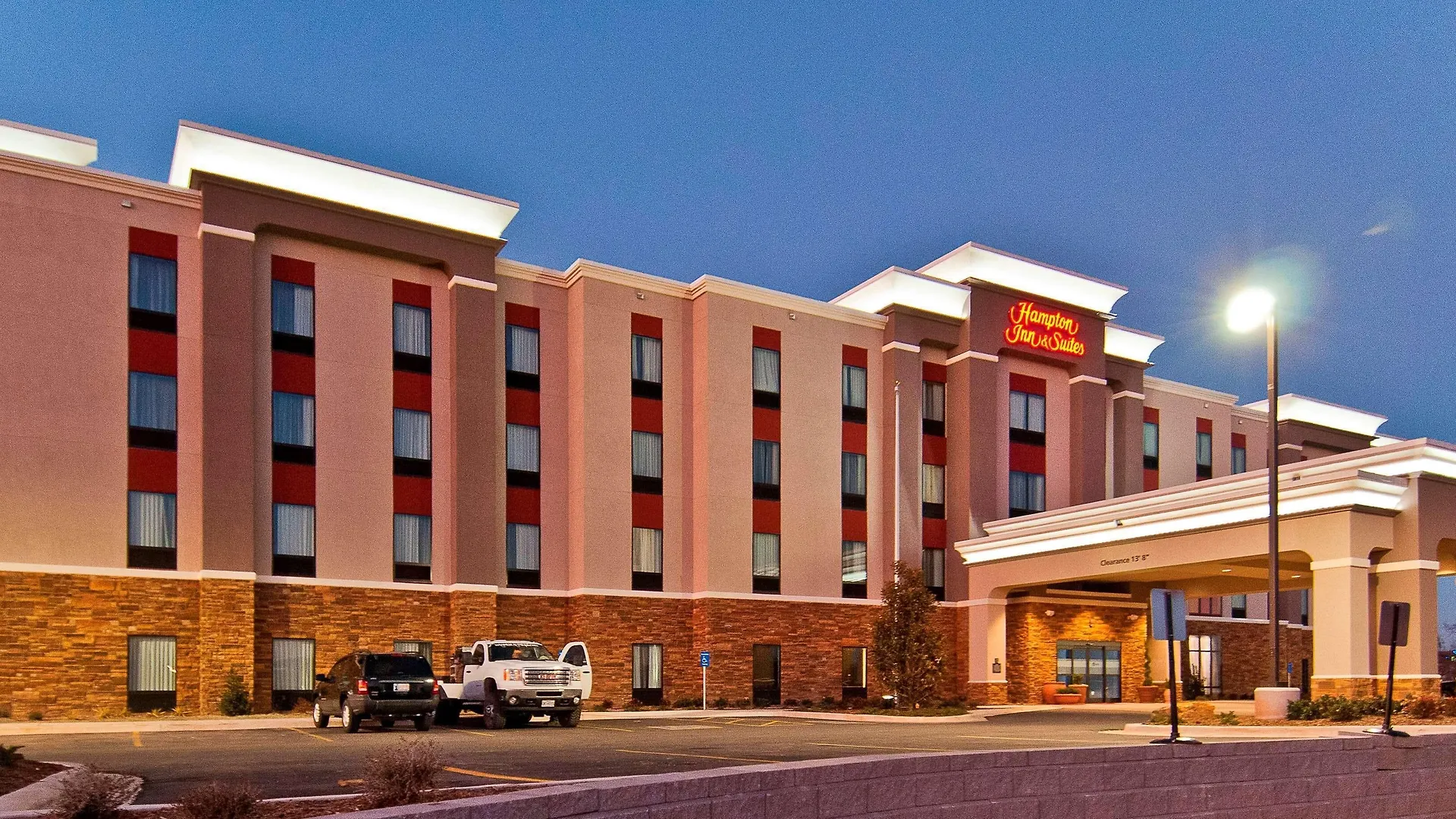 15 Highly Rated Comfort Hotels in the South Worth Booking