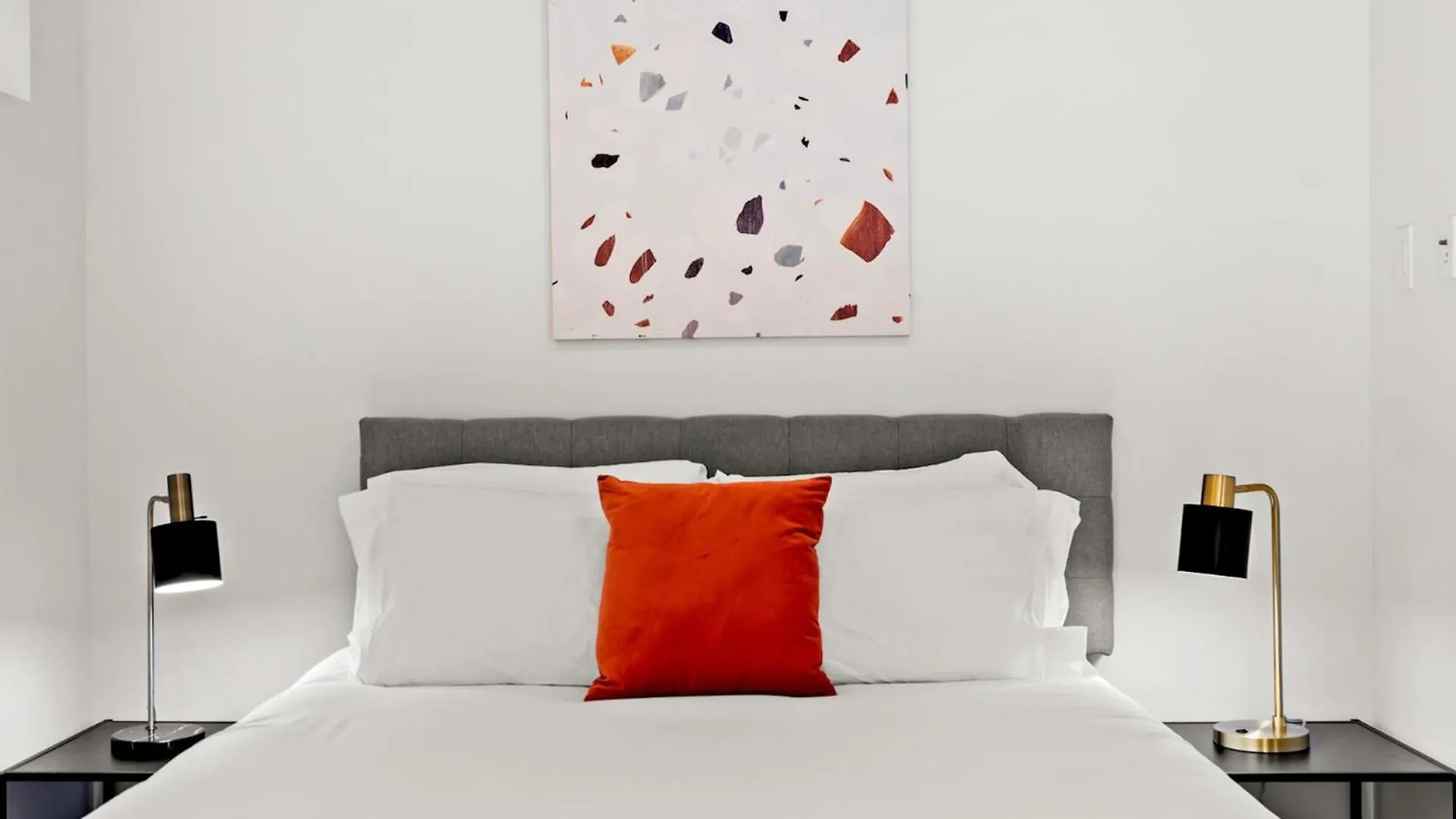 4 Top 4-Star Hotels Near Painted Ladies for Smart Stays