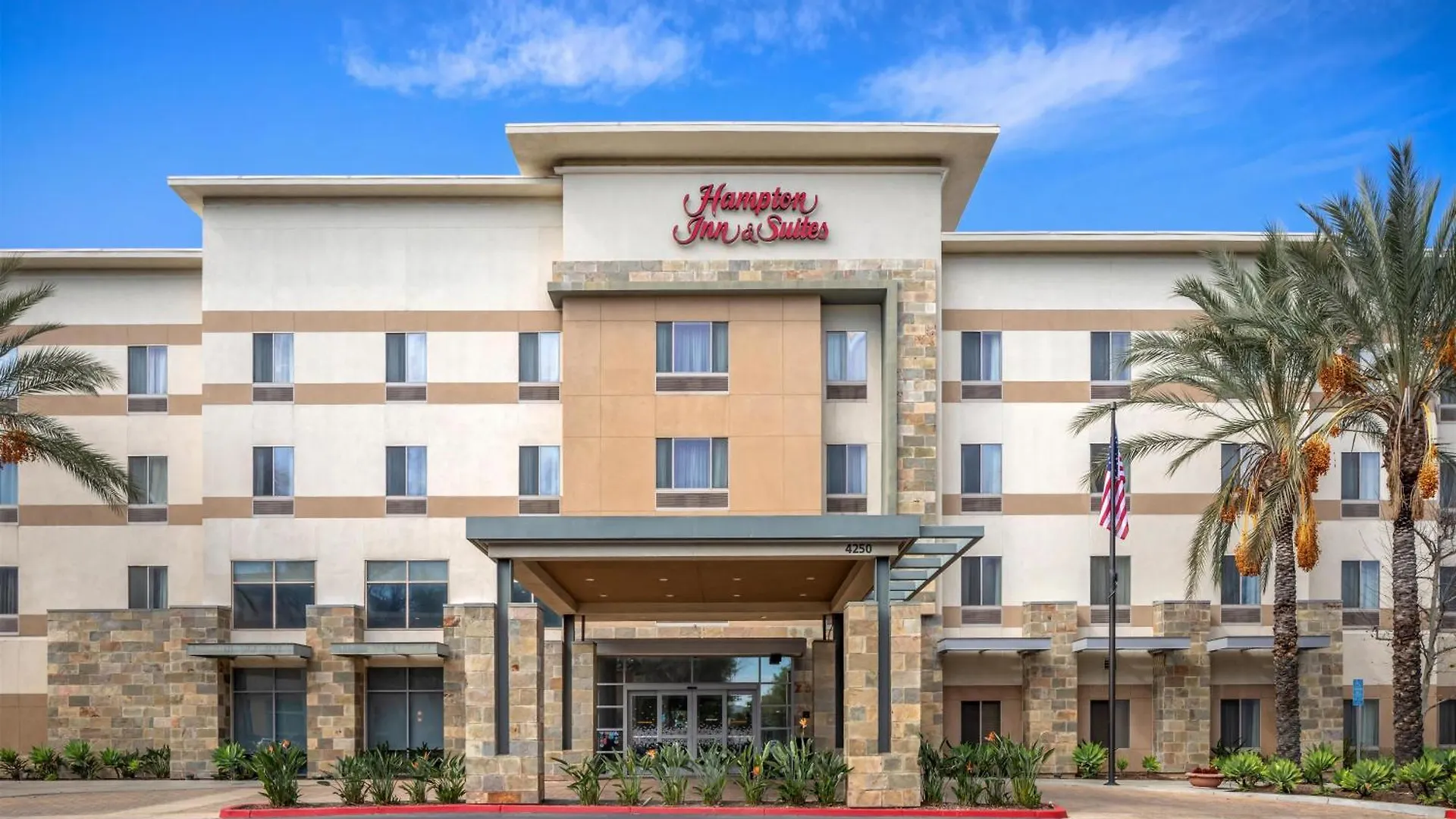 5 Three-Star Hotels Near Villegas Park Worth Booking